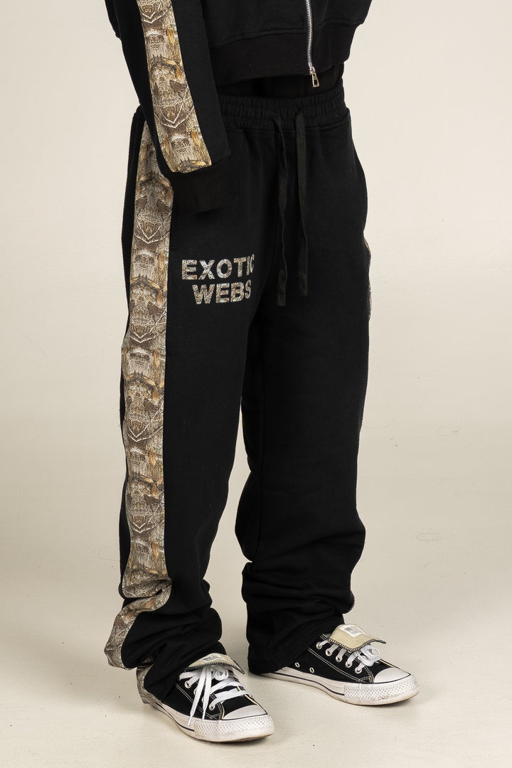 CAMO SWEATPANTS